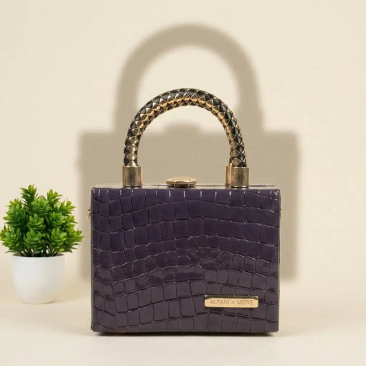 Classy Carry